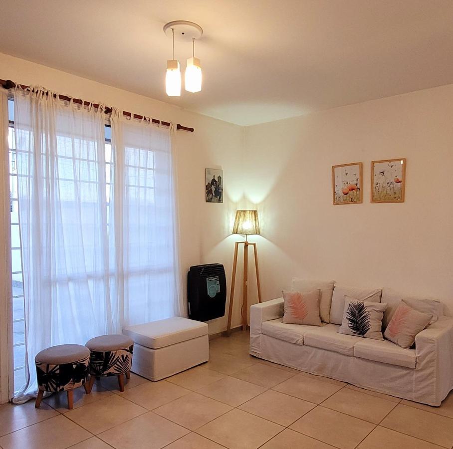 "Vgc Hostel" Ezeiza Εξωτερικό φωτογραφία